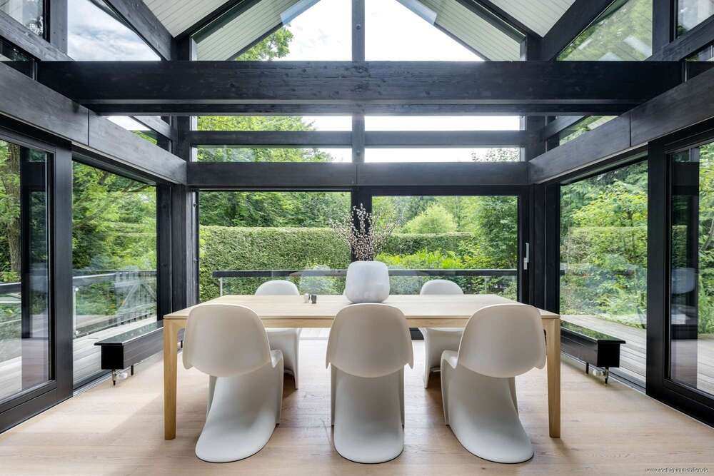 Thumbnail-Haus zum Kaufen in Berg-Kempfenhausen 3.480.000,00 € 394 m²