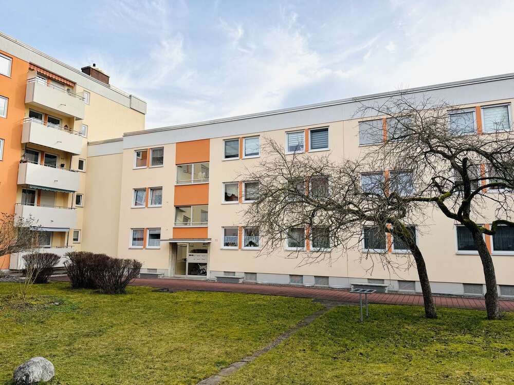 Thumbnail-Wohnung zum Kaufen in Augsburg 379.000,00 € 100 m²