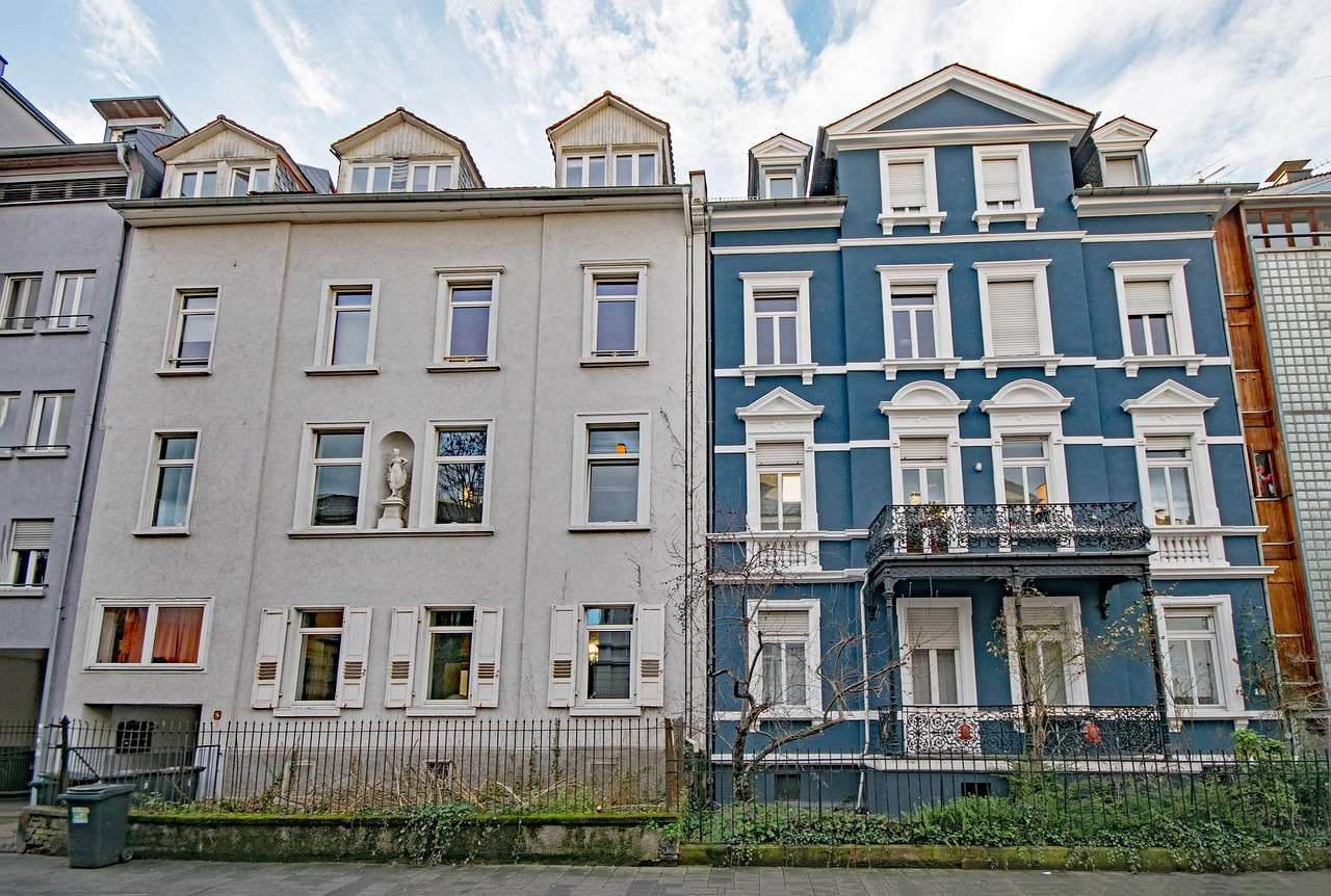 Thumbnail-Haus zum Kaufen in Düsseldorf 1.250.000,00 € 420 m²