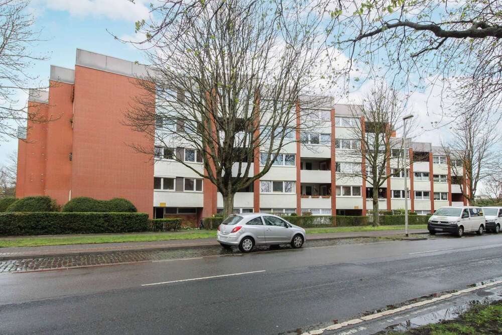 Thumbnail-Wohnung zum Kaufen in Hannover 220.000,00 € 82.94 m²