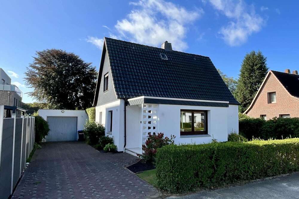 Thumbnail-Haus zum Kaufen in Bremerhaven 199.000,00 € 80.99 m²