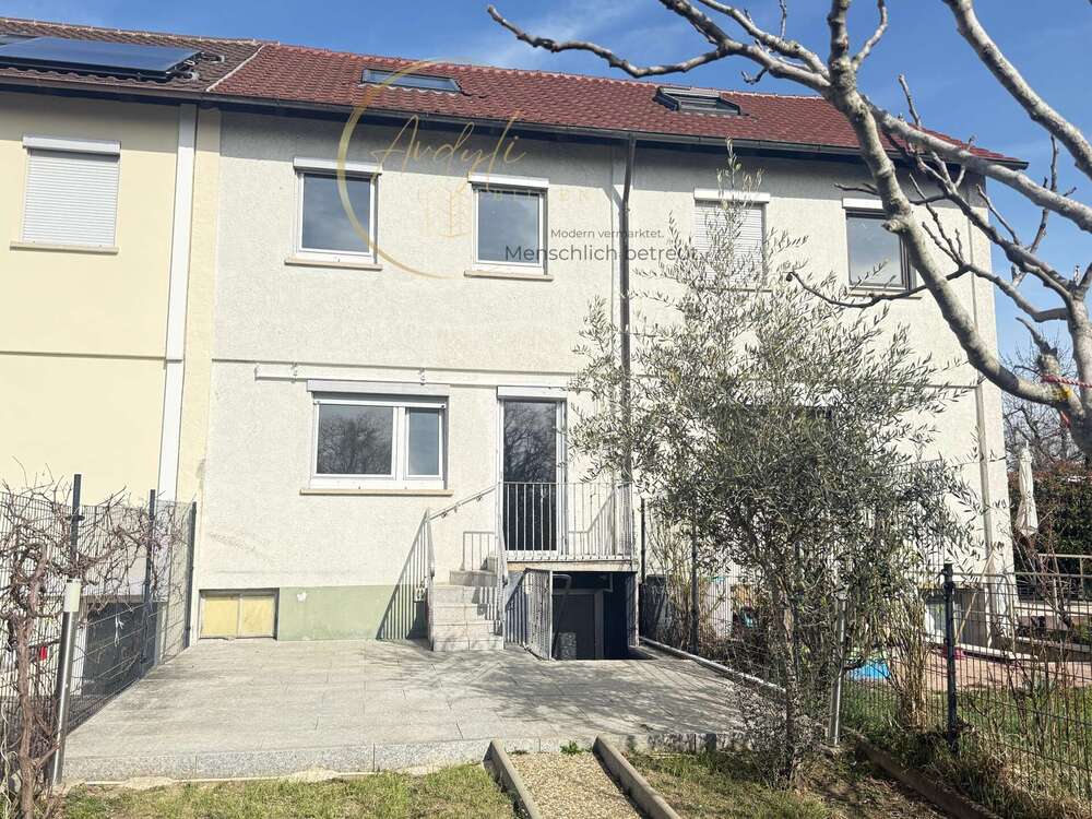 Thumbnail-Haus zum Kaufen in Reutlingen 359.000,00 € 87.98 m²