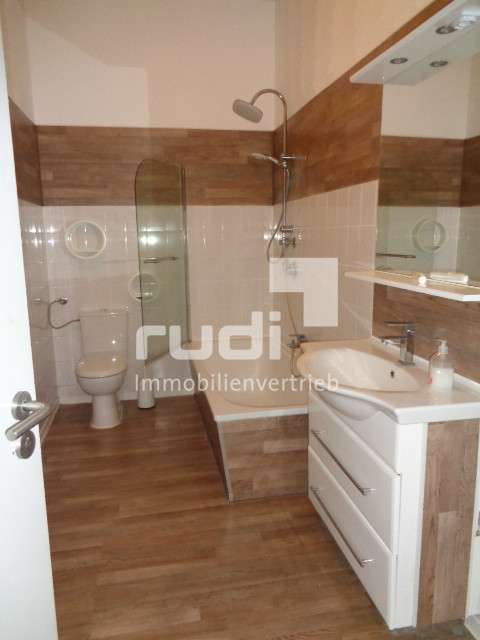 Thumbnail-Wohnung zum Kaufen in Bremerhaven 118.000,00 € 86.98 m²