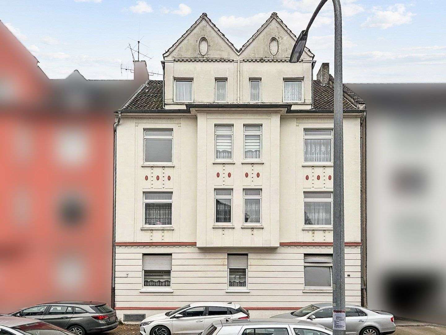 Thumbnail-Haus zum Kaufen in Gelsenkirchen 369.000,00 € 268.27 m²