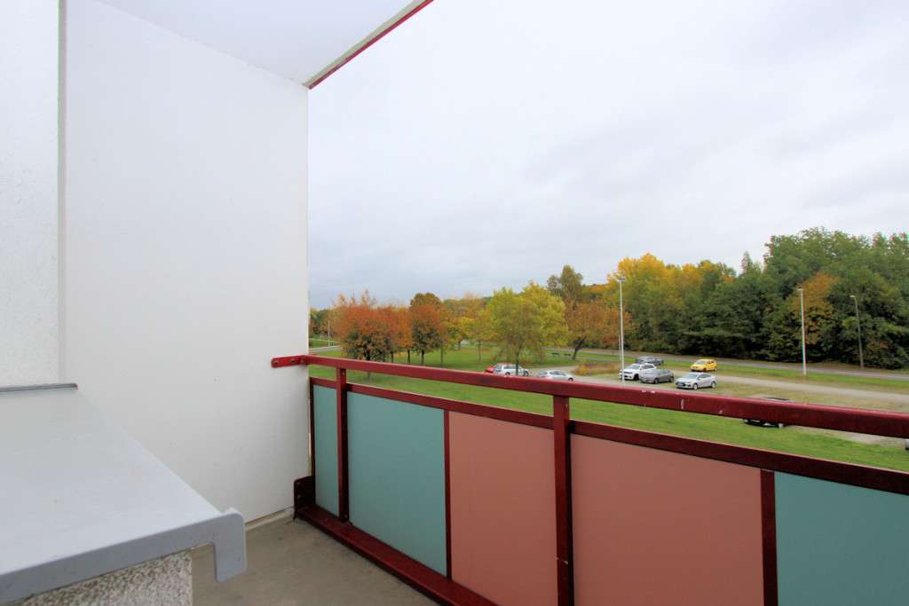 Thumbnail-Wohnung zum Mieten in Altenburg 350,00 € 49.81 m²