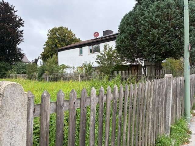 Thumbnail-Grundstück zu verkaufen in München 1.395.000,00 € 671 m²