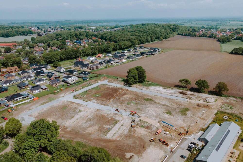 Thumbnail-Grundstück zu verkaufen in Geestland 92.072,00 € 677 m²