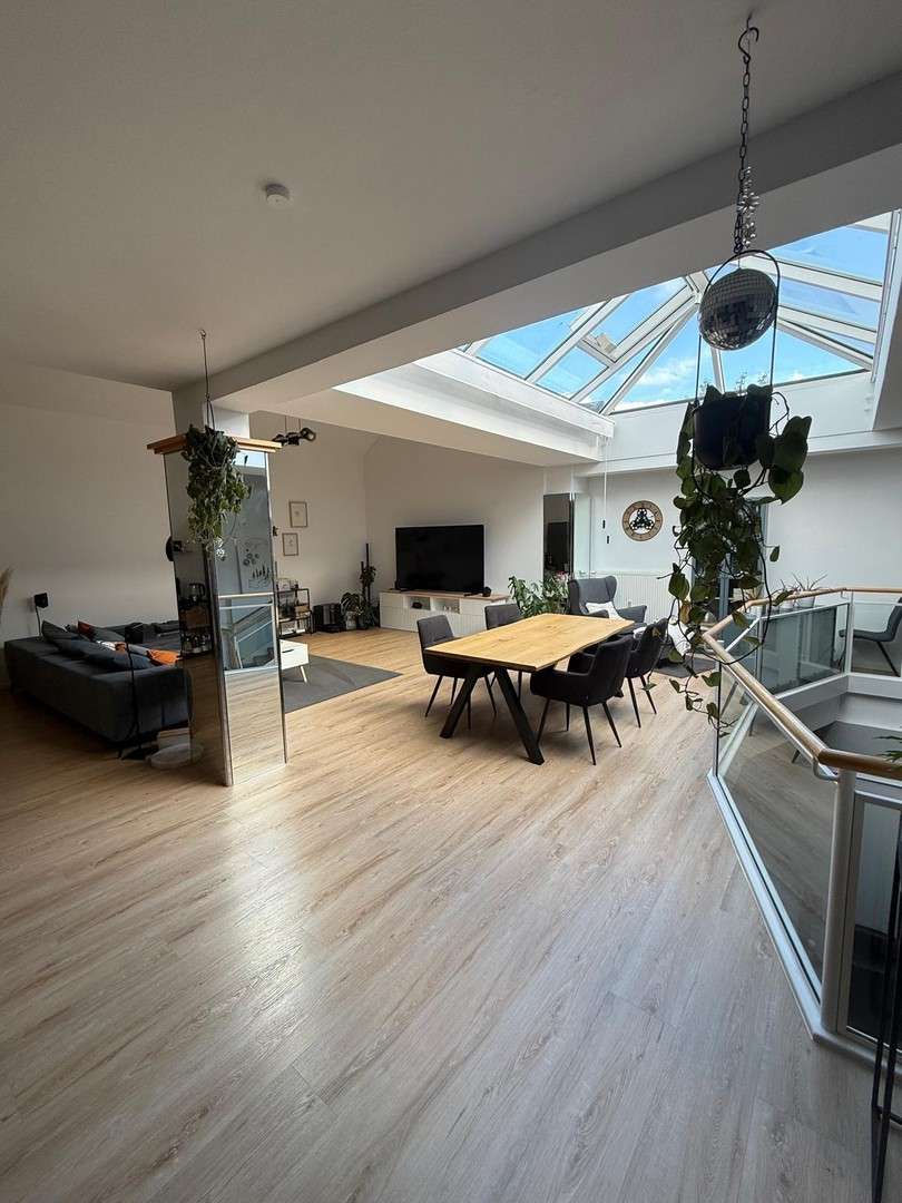 Thumbnail-Wohnung zum Mieten in Eltmann 980,00 € 190 m²