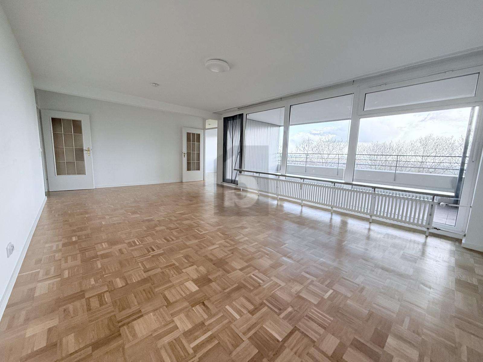 Thumbnail-Wohnung zum Mieten in Stuttgart Asemwald 1.800,00 € 138 m²