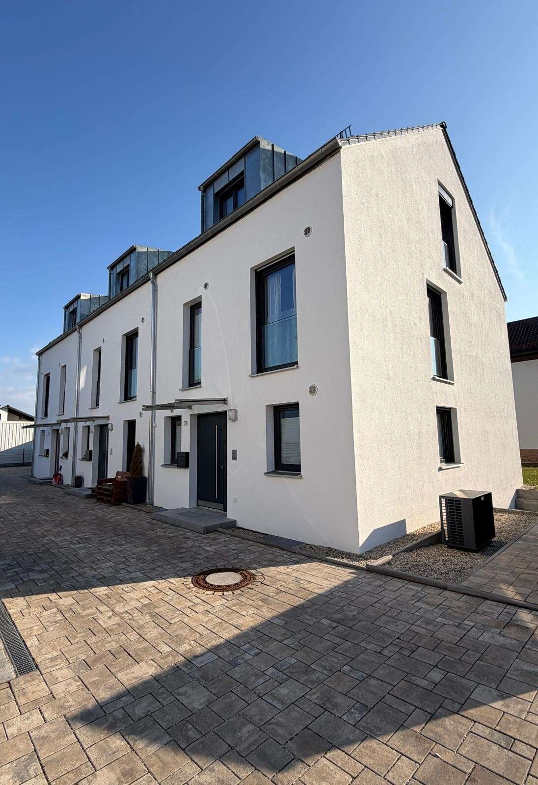 Thumbnail-Haus zum Kaufen in Schwandorf 659.000,00 € 134.74 m²