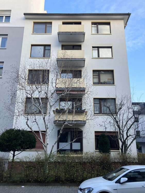 Thumbnail-Wohnung zum Kaufen in Frankfurt am Main 320.000,00 € 56 m²