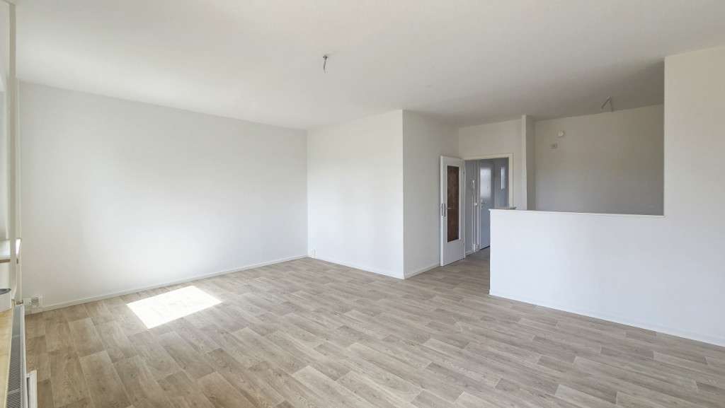 Thumbnail-Wohnung zum Mieten in Zwickau 310,00 € 50 m²