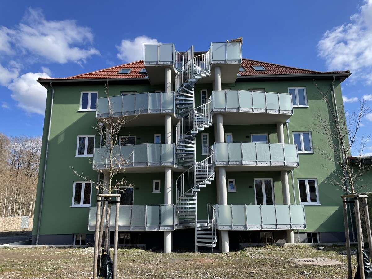 Thumbnail-Wohnung zum Mieten in Ilmenau 735,00 € 77.18 m²