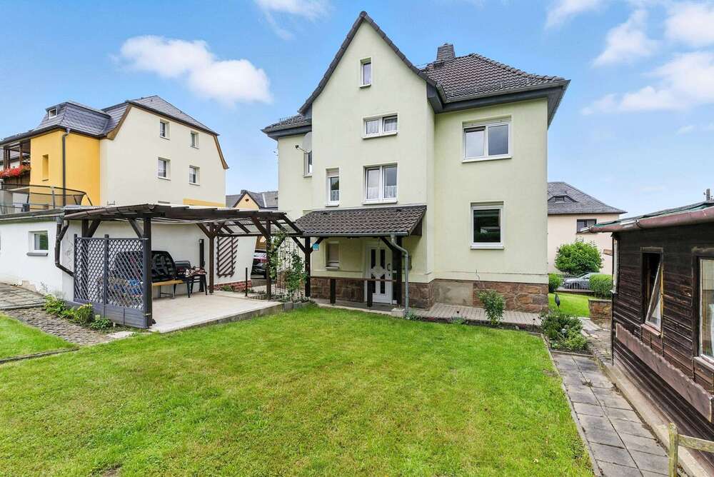 Thumbnail-Haus zum Kaufen in Niederfrohna 170.000,00 € 136 m²