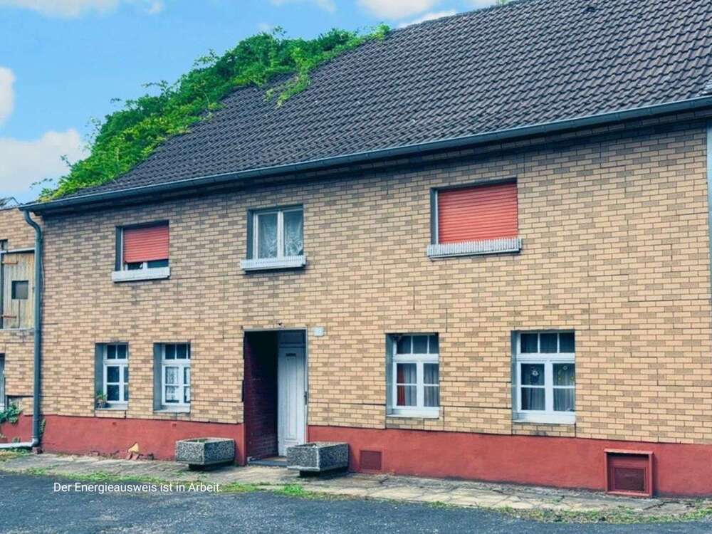 Thumbnail-Grundstück zu verkaufen in Lohmar 150.000,00 € 581 m²