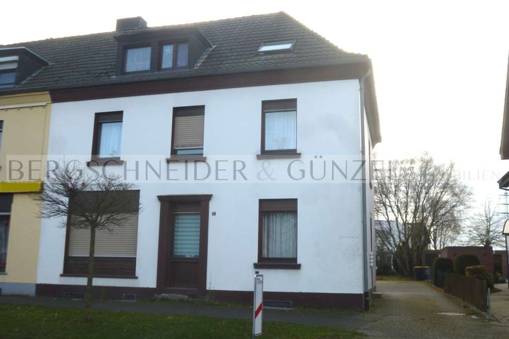Thumbnail-Haus zum Kaufen in Bedburg-Hau 250.600,00 € 190 m²