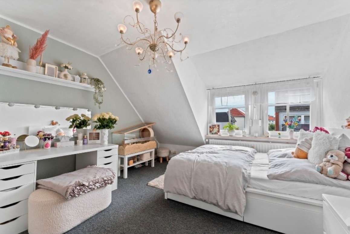 Thumbnail-Haus zum Kaufen in Bremen 445.000,00 € 290.07 m²