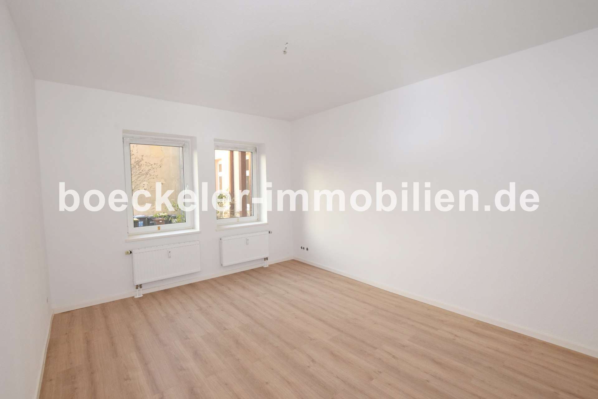 Thumbnail-Wohnung zum Mieten in Naumburg 380,00 € 50.59 m²