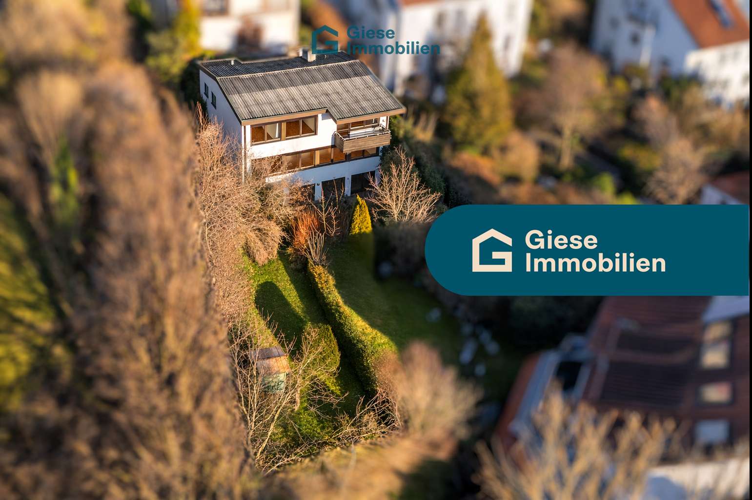Thumbnail-Haus zum Kaufen in Stuttgart 1.090.000,00 € 193.01 m²