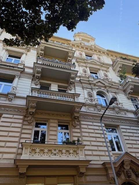 Thumbnail-Wohnung zum Mieten in Wiesbaden 1.690,00 € 112 m²