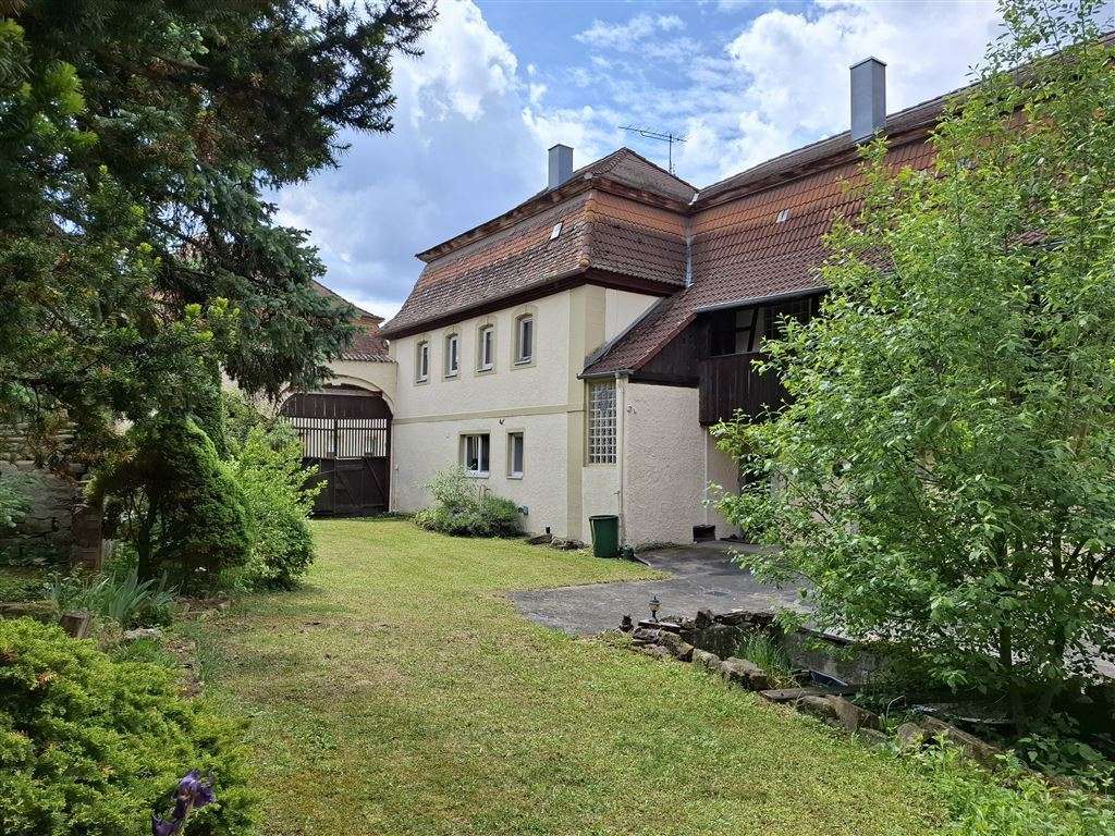 Thumbnail-Haus zum Kaufen in Markt Bibart 189.000,00 € 239 m²