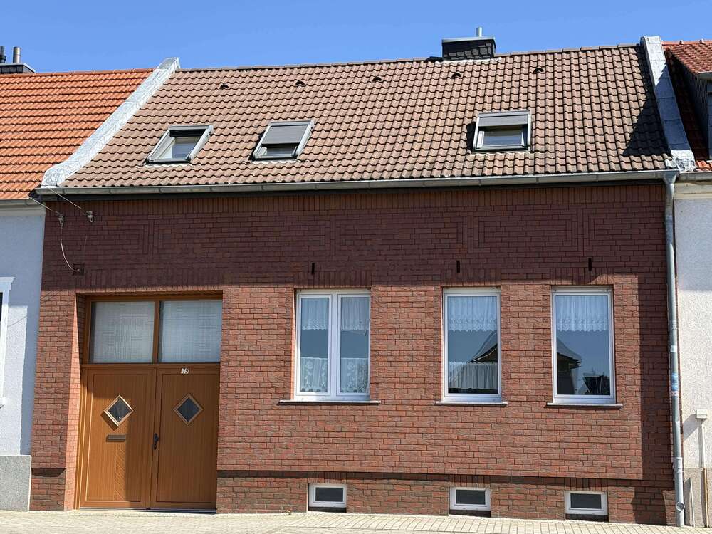 Thumbnail-Haus zum Kaufen in Aken 75.000,00 € 100 m²