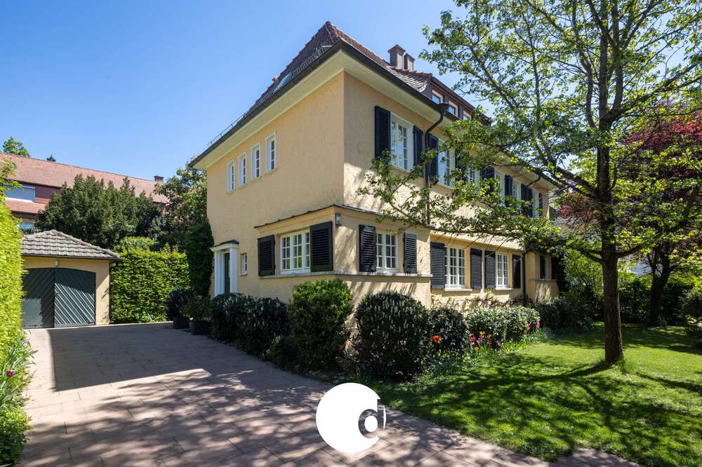 Thumbnail-Haus zum Kaufen in Stuttgart 2.590.000,00 € 241.97 m²