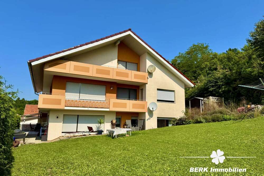 Thumbnail-Haus zum Kaufen in Hardheim Bretzingen 430.000,00 € 270 m²