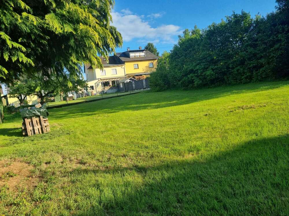 Thumbnail-Grundstück zu verkaufen in Montabaur 190.000,00 € 739 m²