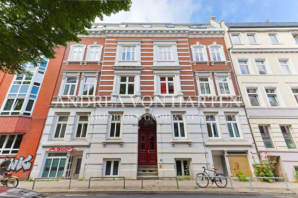 Thumbnail-Wohnung zum Kaufen in Hamburg 1.540.000,00 € 184.5 m²
