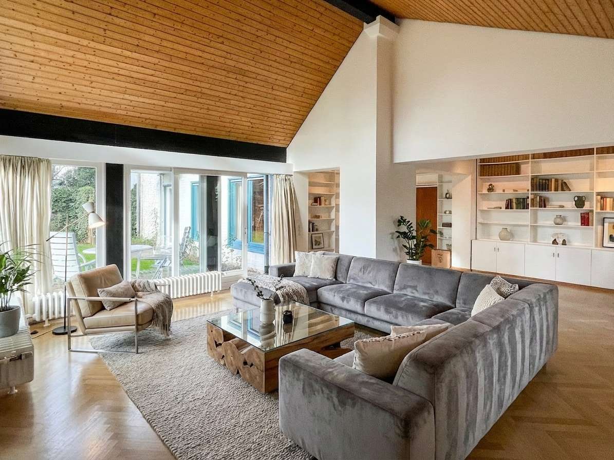 Thumbnail-Haus zum Mieten in Bonn 3.170,00 € 246 m²