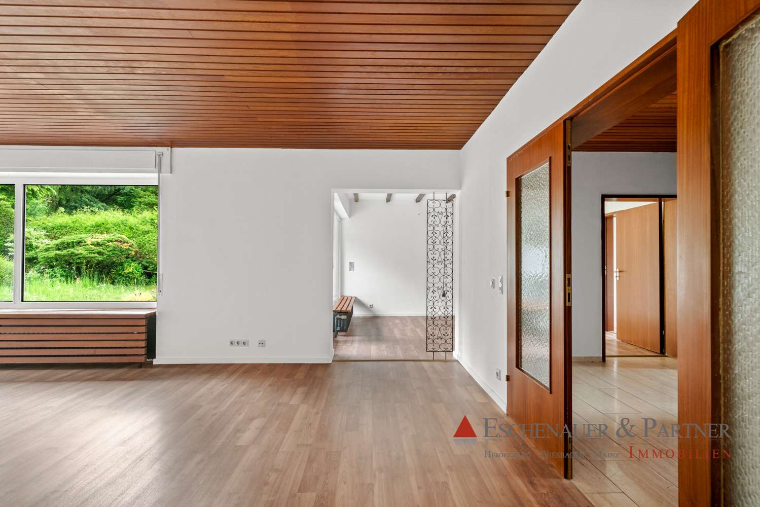 Thumbnail-Haus zum Mieten in Wiesbaden 1.820,00 € 148 m²