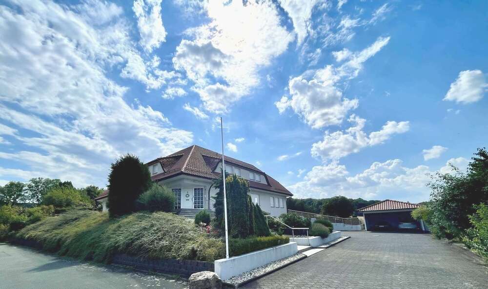 Thumbnail-Haus zum Kaufen in BürenBrenken 699.000,00 € 502 m²