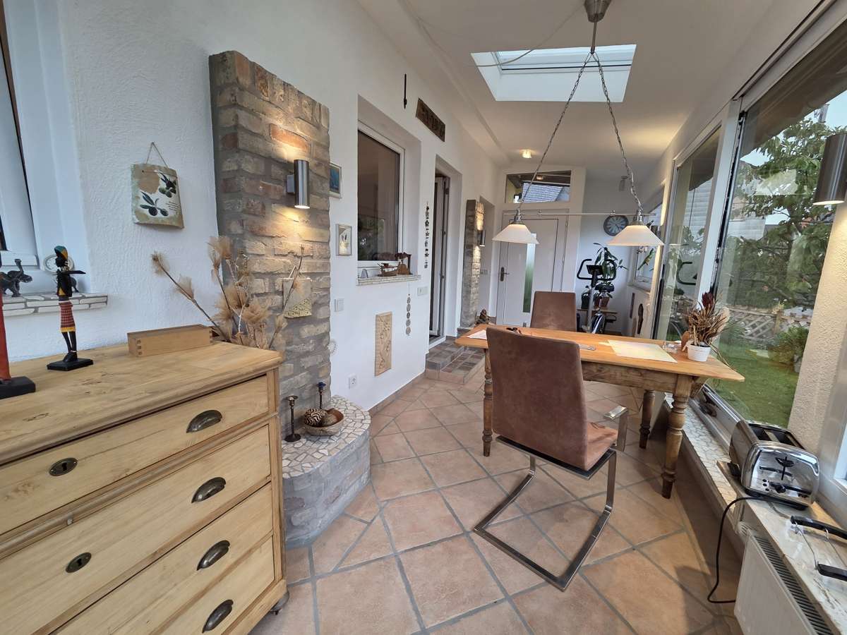 Thumbnail-Haus zum Kaufen in Taunusstein 695.000,00 € 246 m²