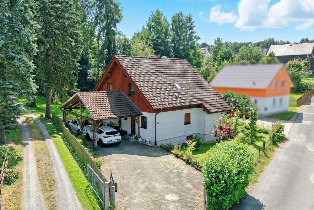 Thumbnail-Haus zum Kaufen in Chemnitz 335.000,00 € 140 m²