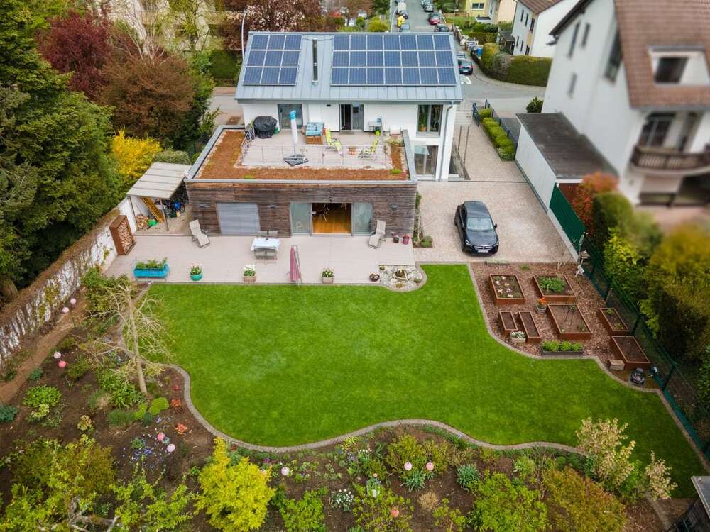 Thumbnail-Haus zum Kaufen in Bad Soden 1.745.000,00 € 258 m²