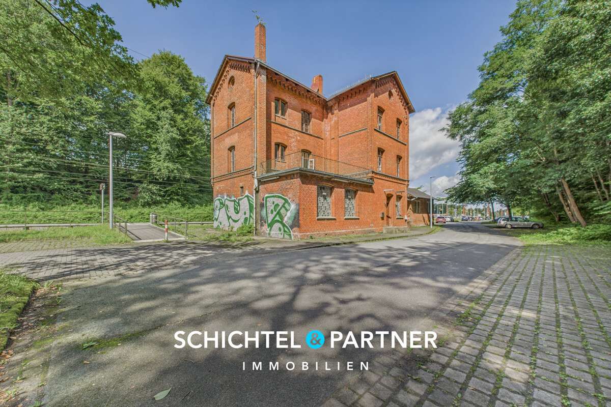 Thumbnail-Haus zum Kaufen in Hambergen 99.000,00 € 180 m²