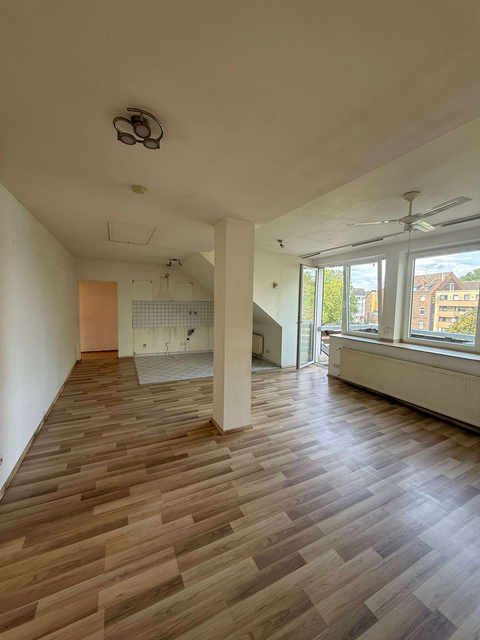 Thumbnail-Wohnung zum Mieten in Gelsenkirchen 935,00 € 115 m²