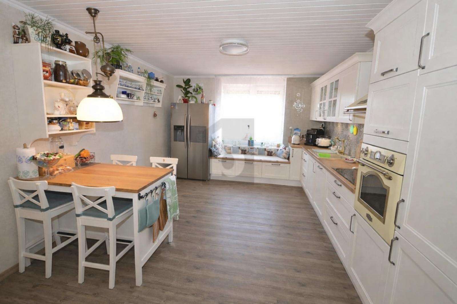 Thumbnail-Haus zum Kaufen in Bad Oeynhausen 550.000,00 € 460 m²