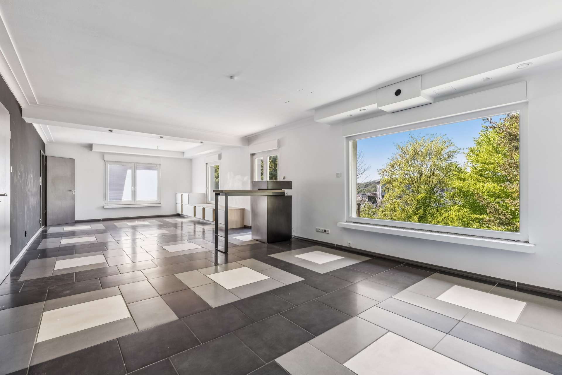 Thumbnail-Haus zum Kaufen in Siegen 639.000,00 € 251 m²