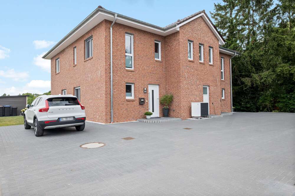 Thumbnail-Haus zum Kaufen in Drage 649.500,00 € 160 m²