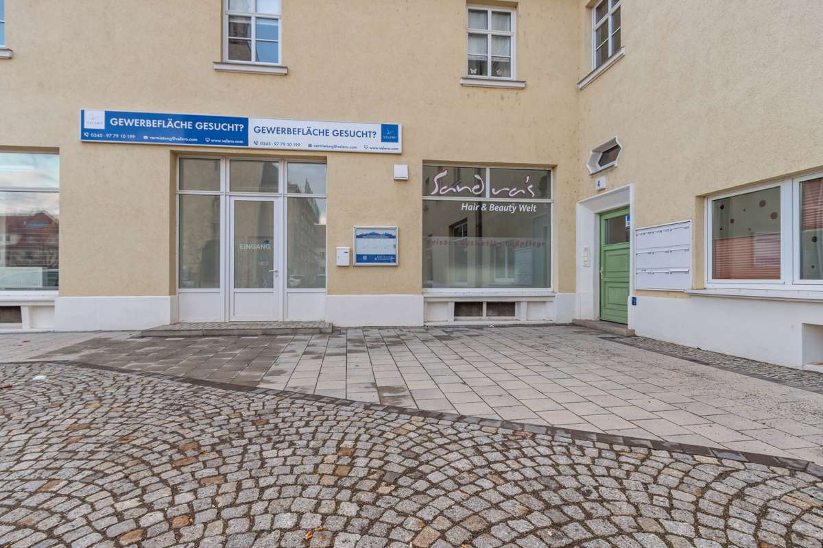 Thumbnail-Einzelhandel in Leuna 590,00 € 104 m²
