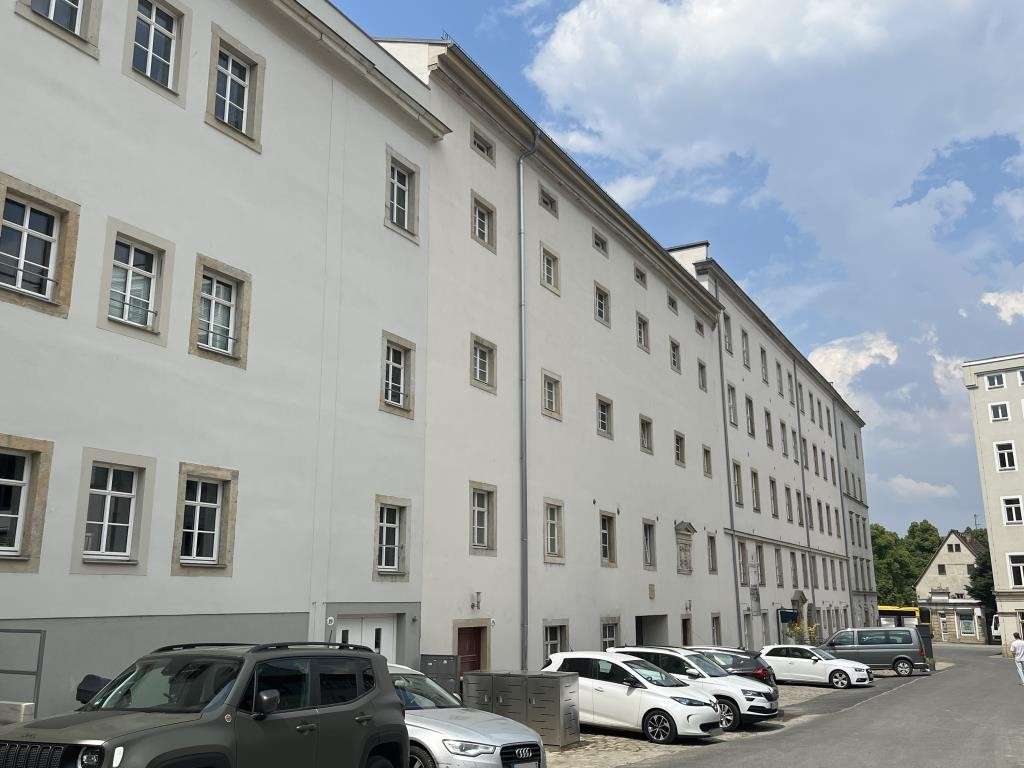 Thumbnail-Büro in Dresden 690,00 € 178.96 m²