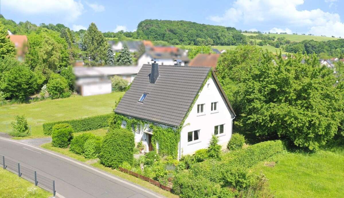 Thumbnail-Haus zum Kaufen in Geiselbach 399.000,00 € 114 m²