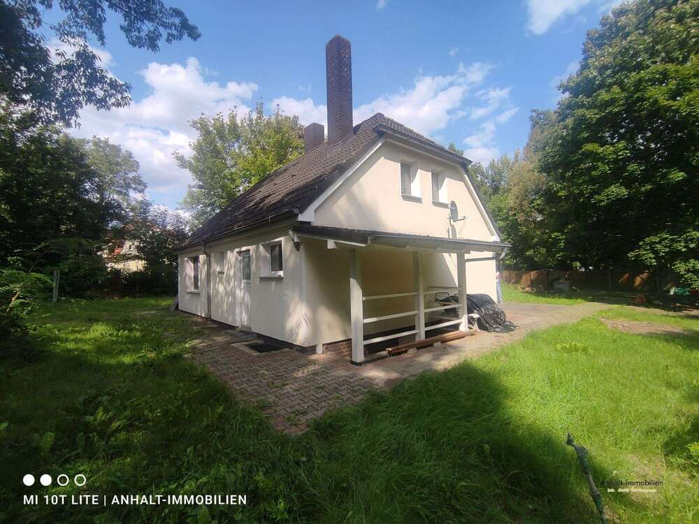 Thumbnail-Haus zum Kaufen in Wolfen 250.000,00 € 68.08 m²