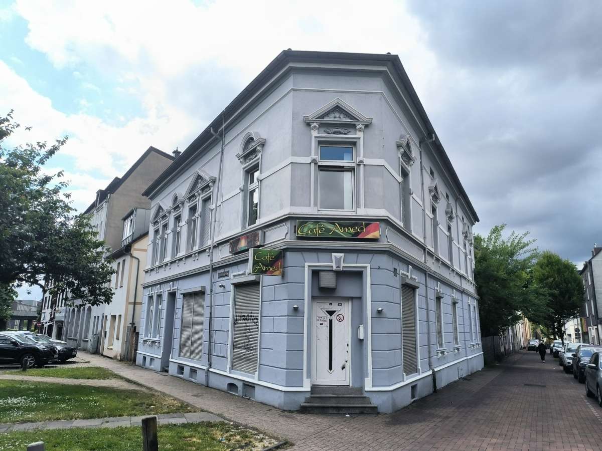 Thumbnail-Haus zum Kaufen in Mülheim an der Ruhr 598.000,00 € 450 m²