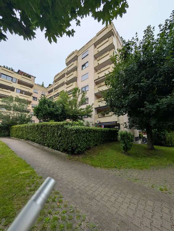 Thumbnail-Wohnung zum Kaufen in Tamm 289.000,00 € 92 m²