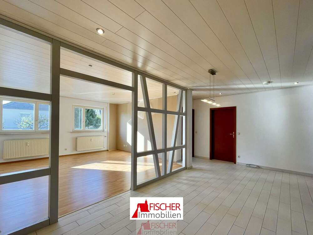 Thumbnail-Wohnung zum Kaufen in VaihingenEnz-Horrheim 165.000,00 € 81.52 m²