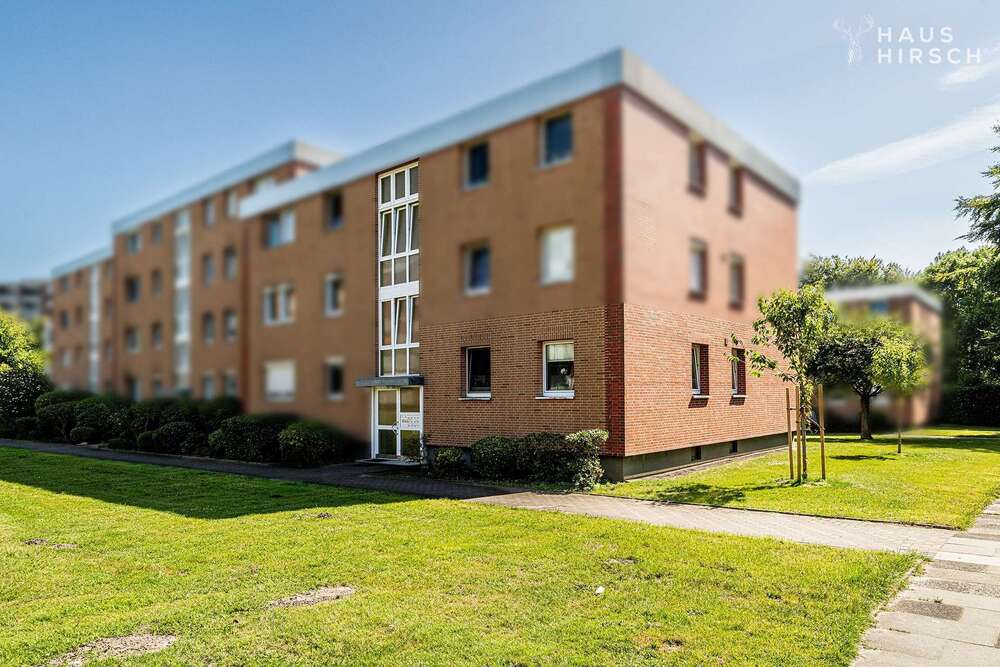 Thumbnail-Wohnung zum Kaufen in Seevetal 220.000,00 € 81.56 m²