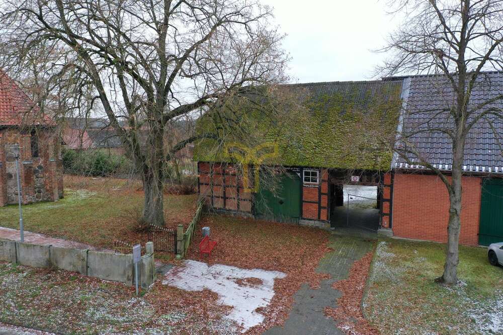 Thumbnail-Haus zum Kaufen in Wittingen Eutzen 230.000,00 € 280 m²